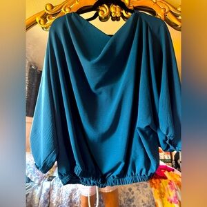 JODIFL Blue batwing/ dolman Blouse